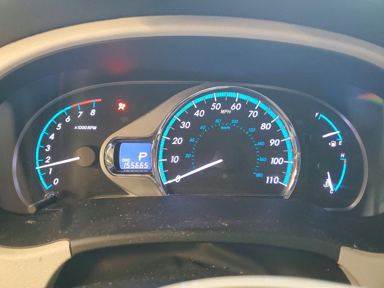 2011 TOYOTA SIENNA