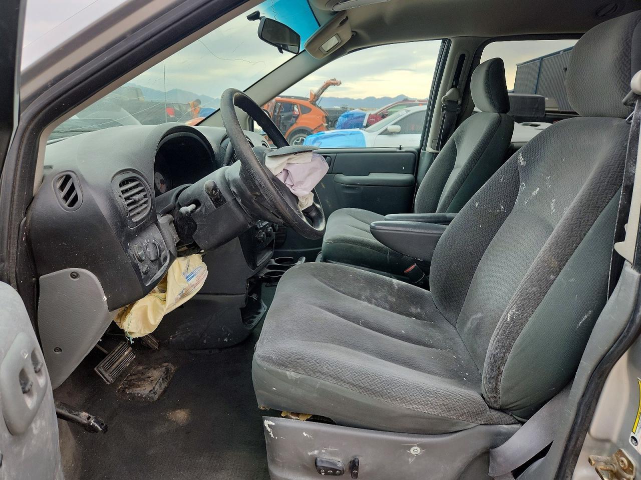 2005 DODGE GRAND CARAVAN