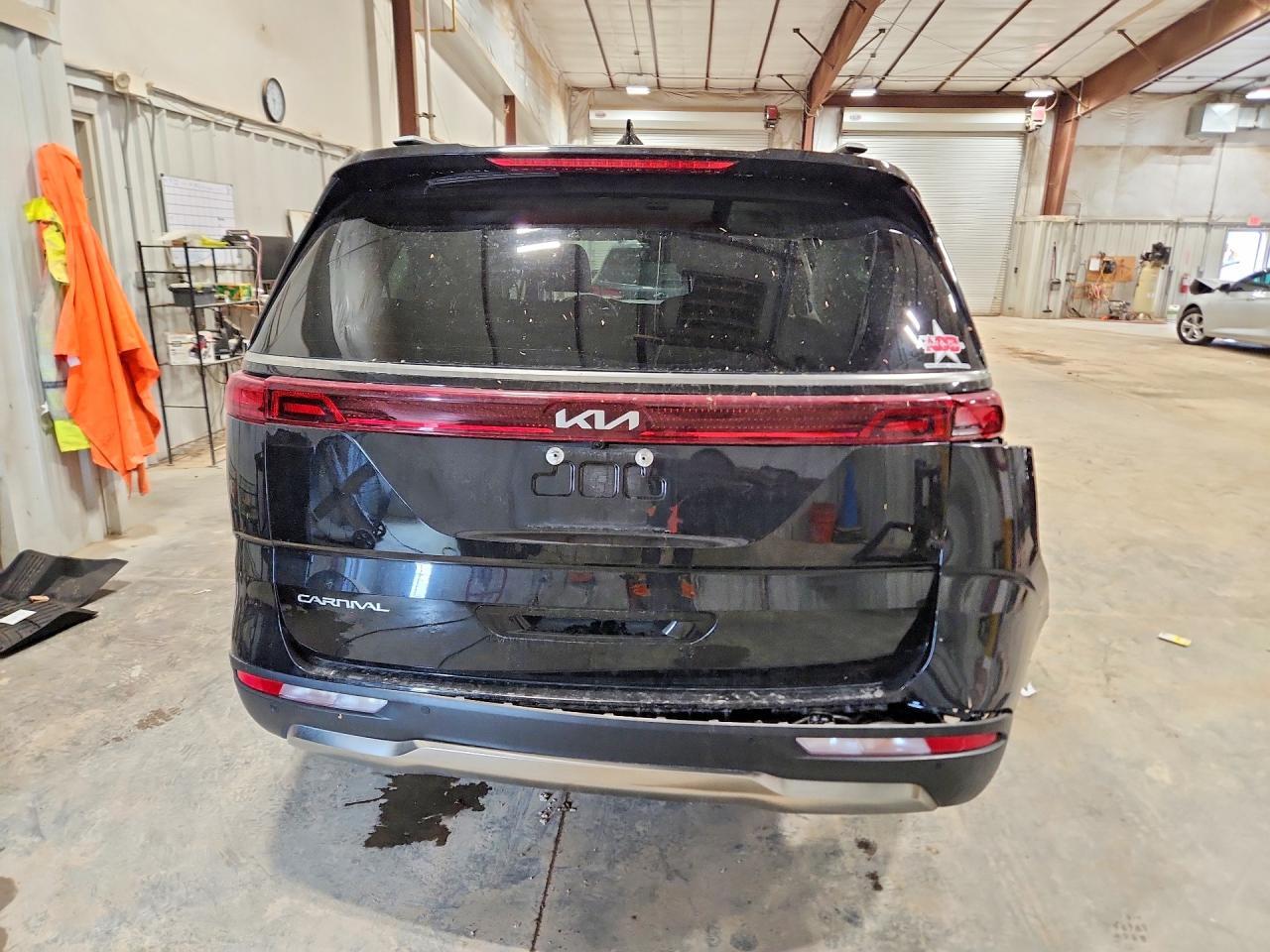 2024 KIA Carnival