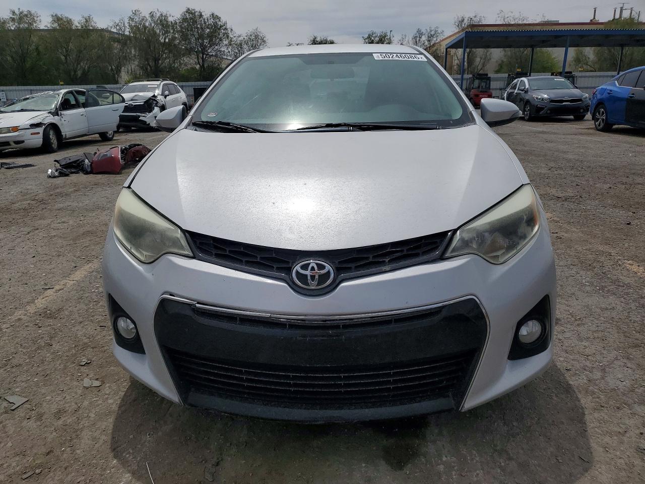 2015 TOYOTA COROLLA