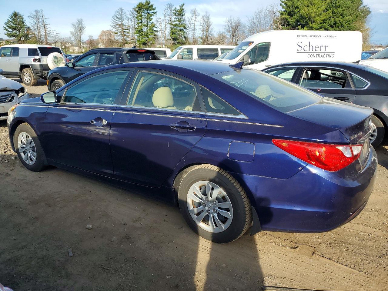 2011 HYUNDAI SONATA