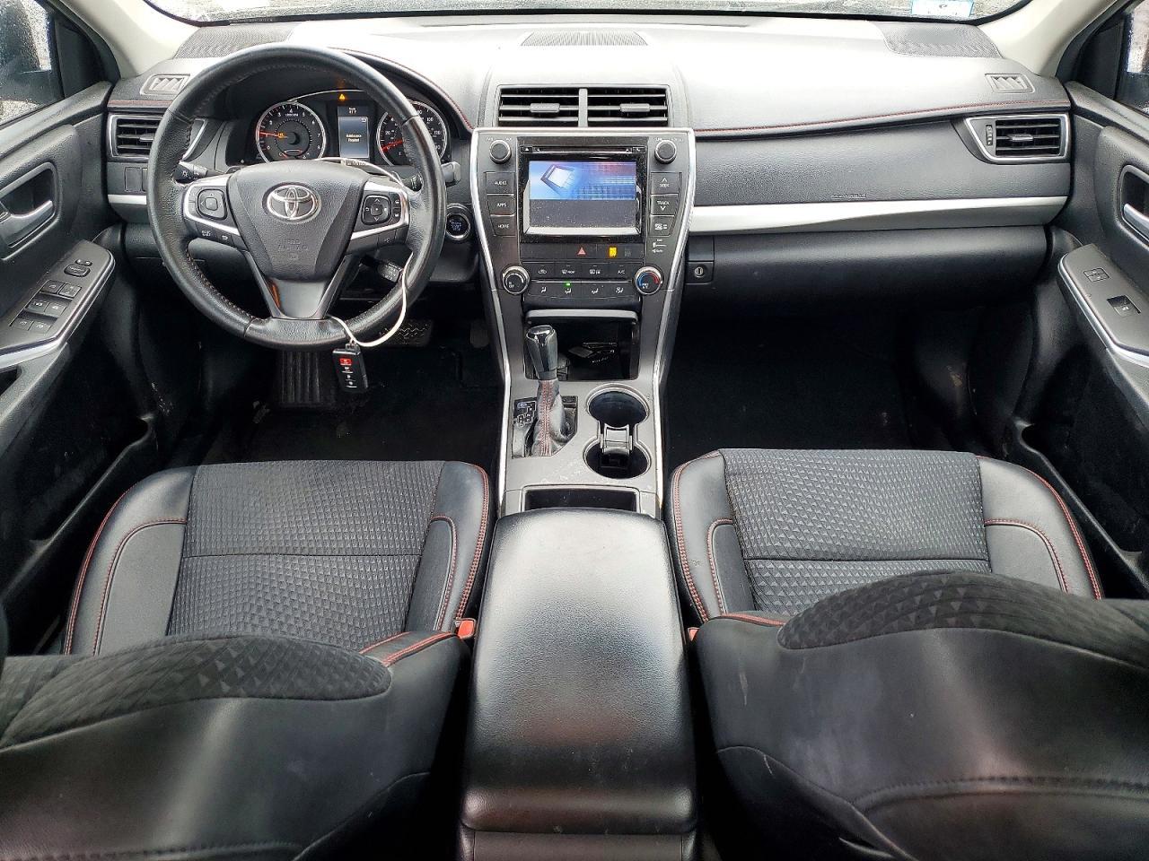 2015 TOYOTA CAMRY