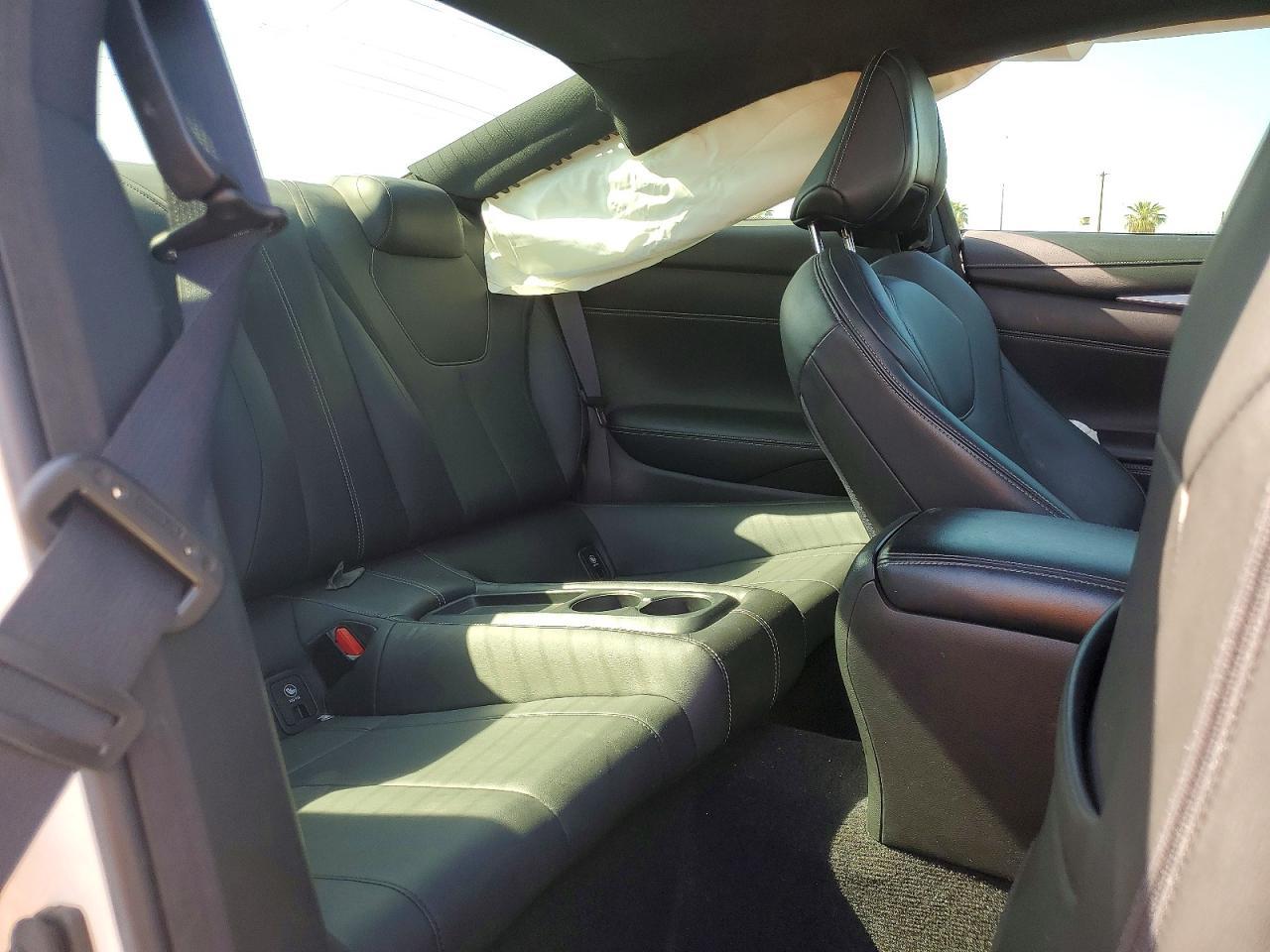 2017 INFINITI Q60