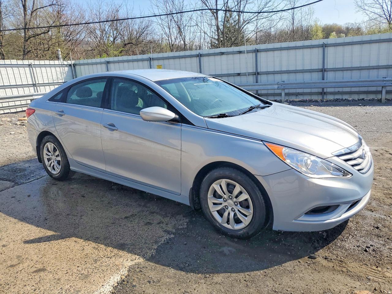 2012 HYUNDAI SONATA
