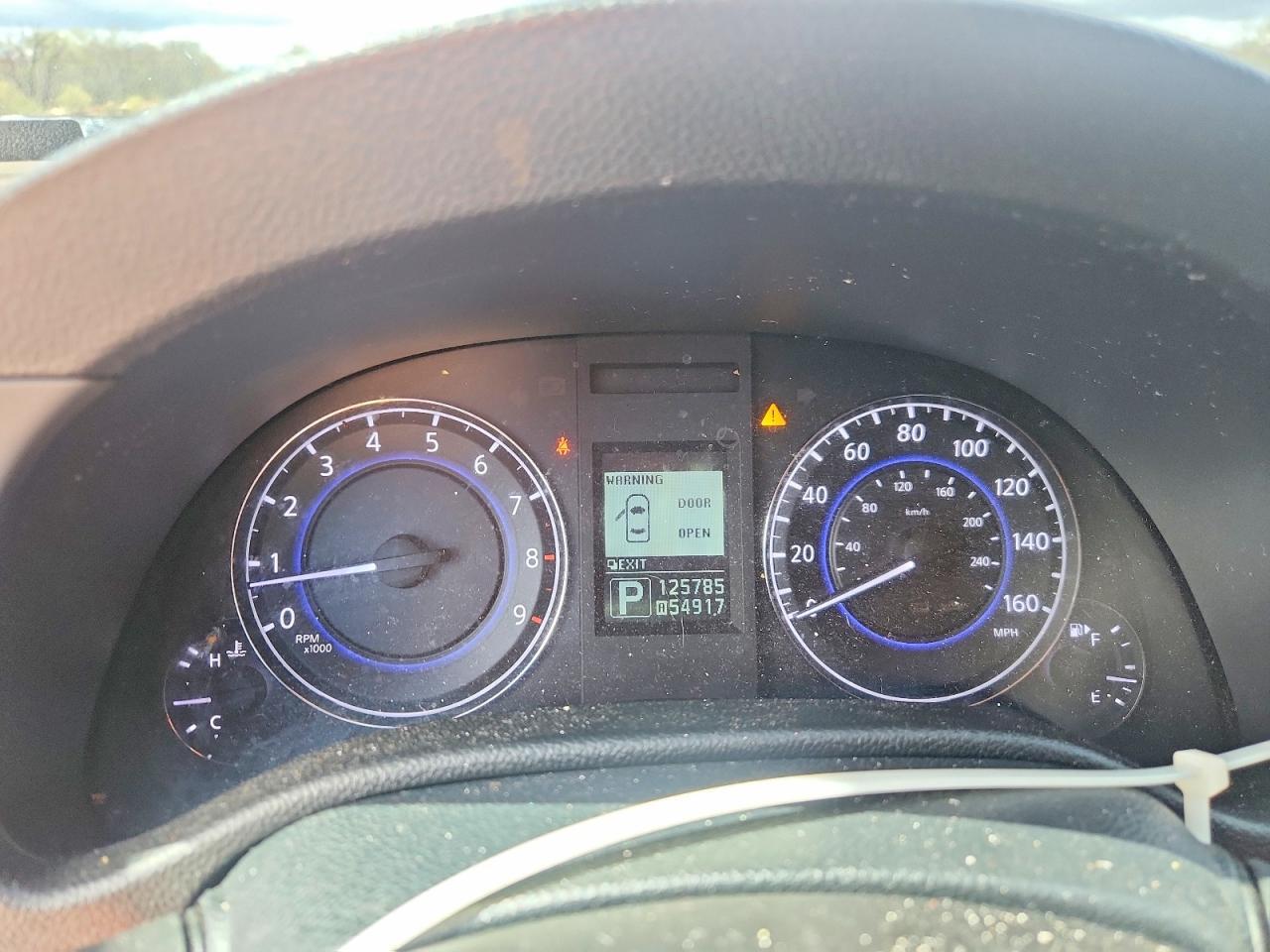 2013 INFINITI G37
