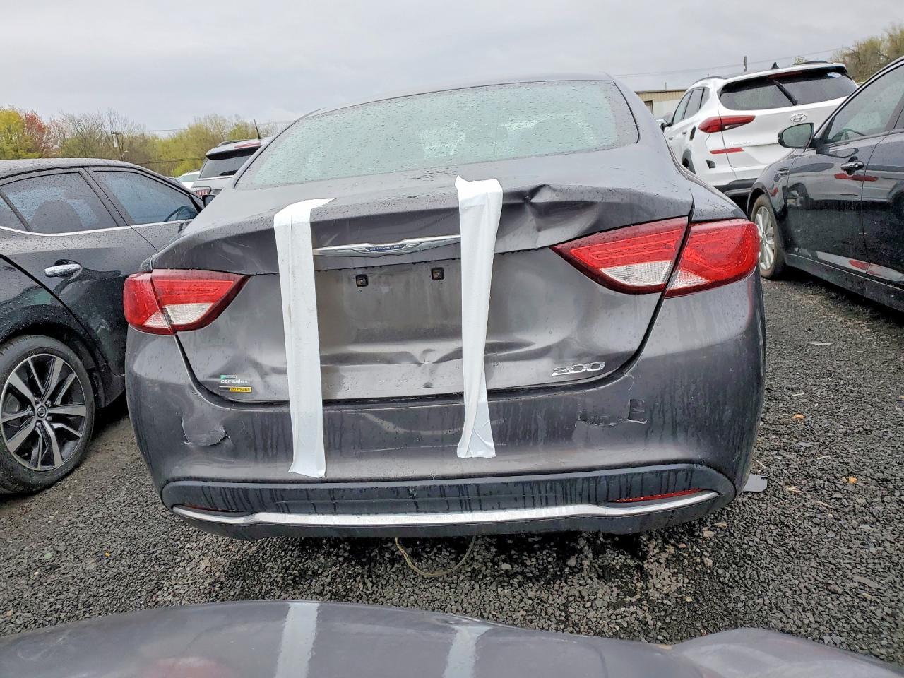 2015 CHRYSLER 200