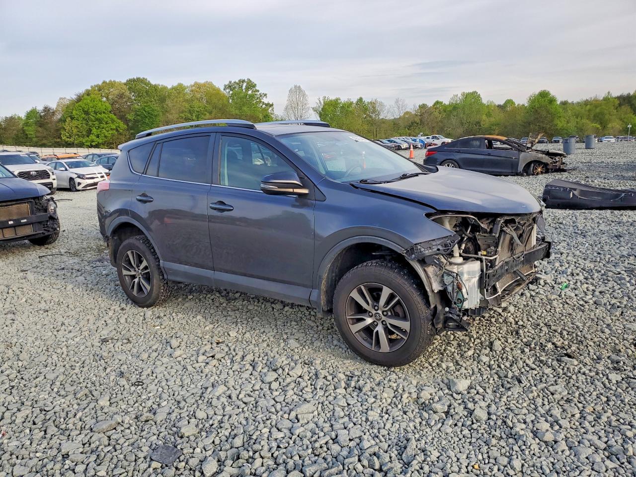 2016 TOYOTA RAV4