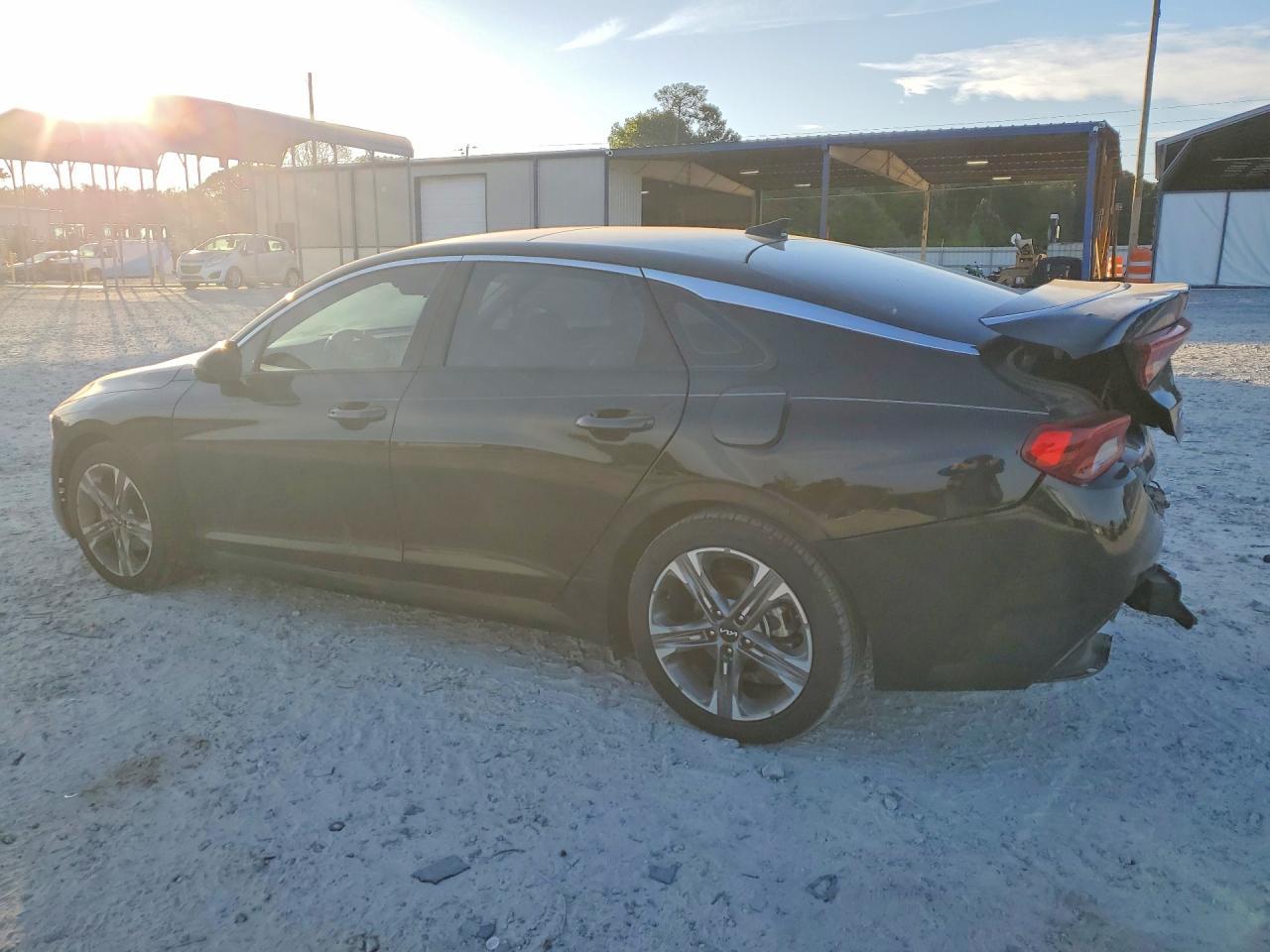 2022 KIA K5