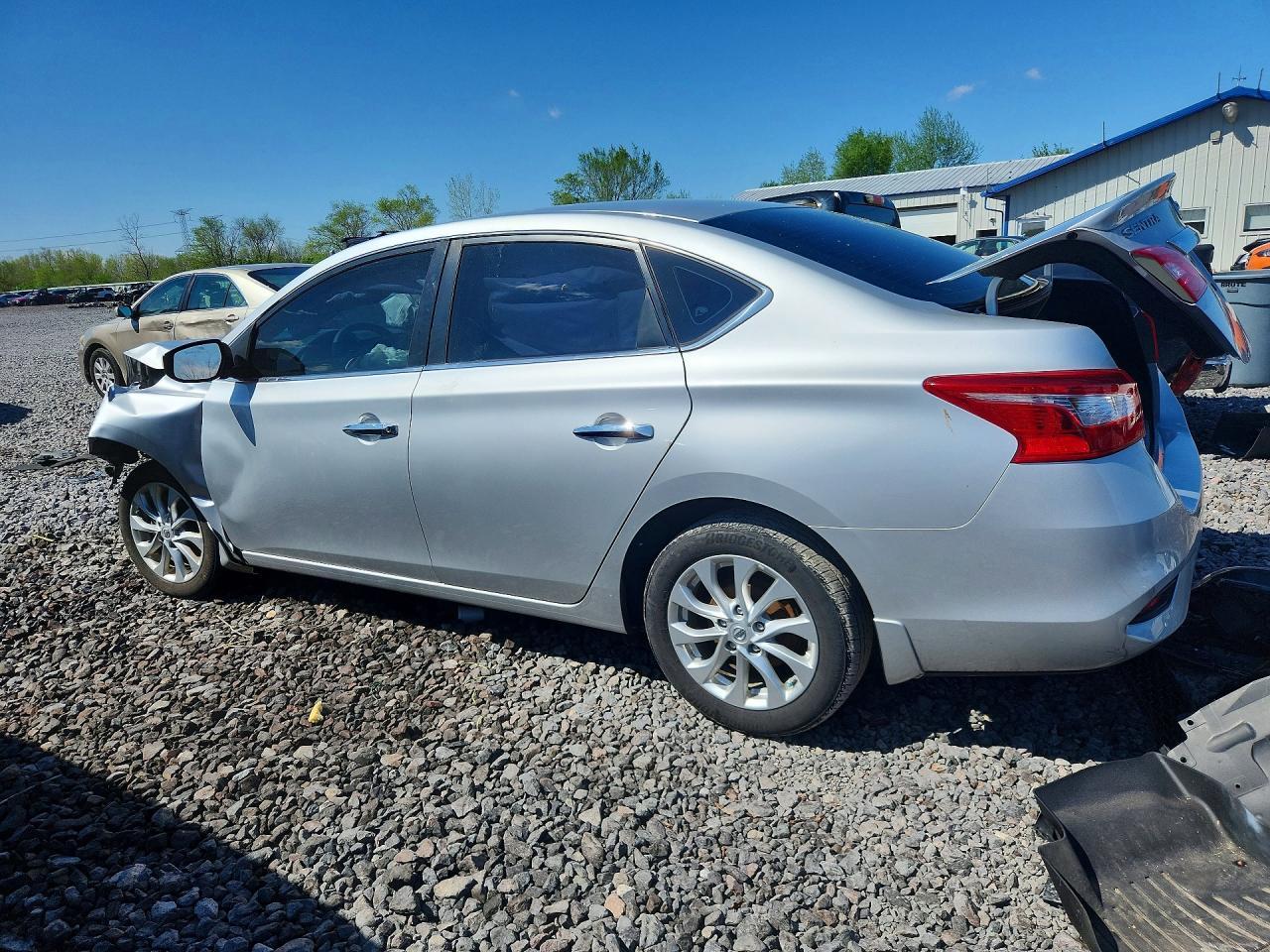 2017 NISSAN SENTRA