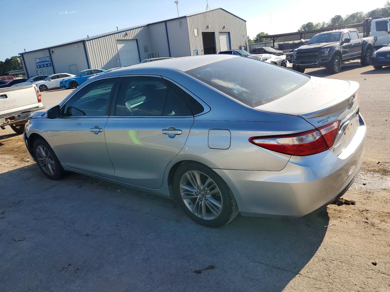2015 TOYOTA CAMRY