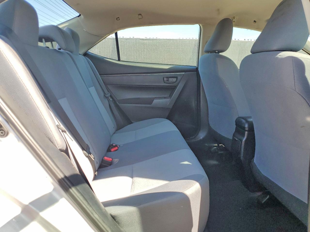 2015 TOYOTA COROLLA