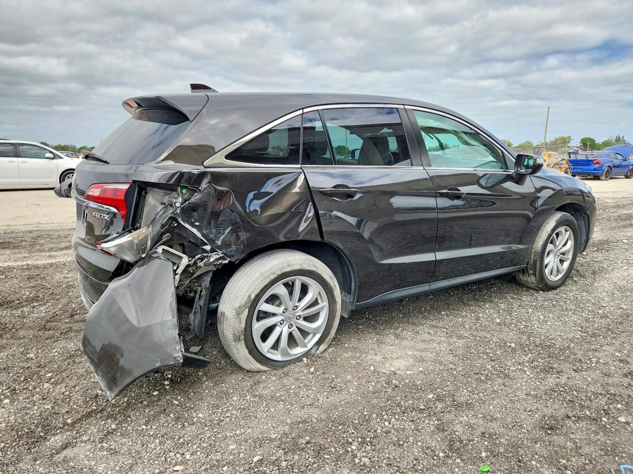 2016 ACURA RDX
