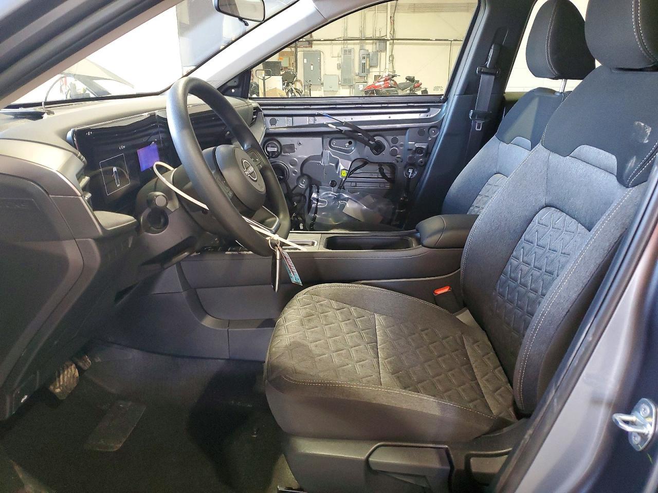 2026 NISSAN KICKS