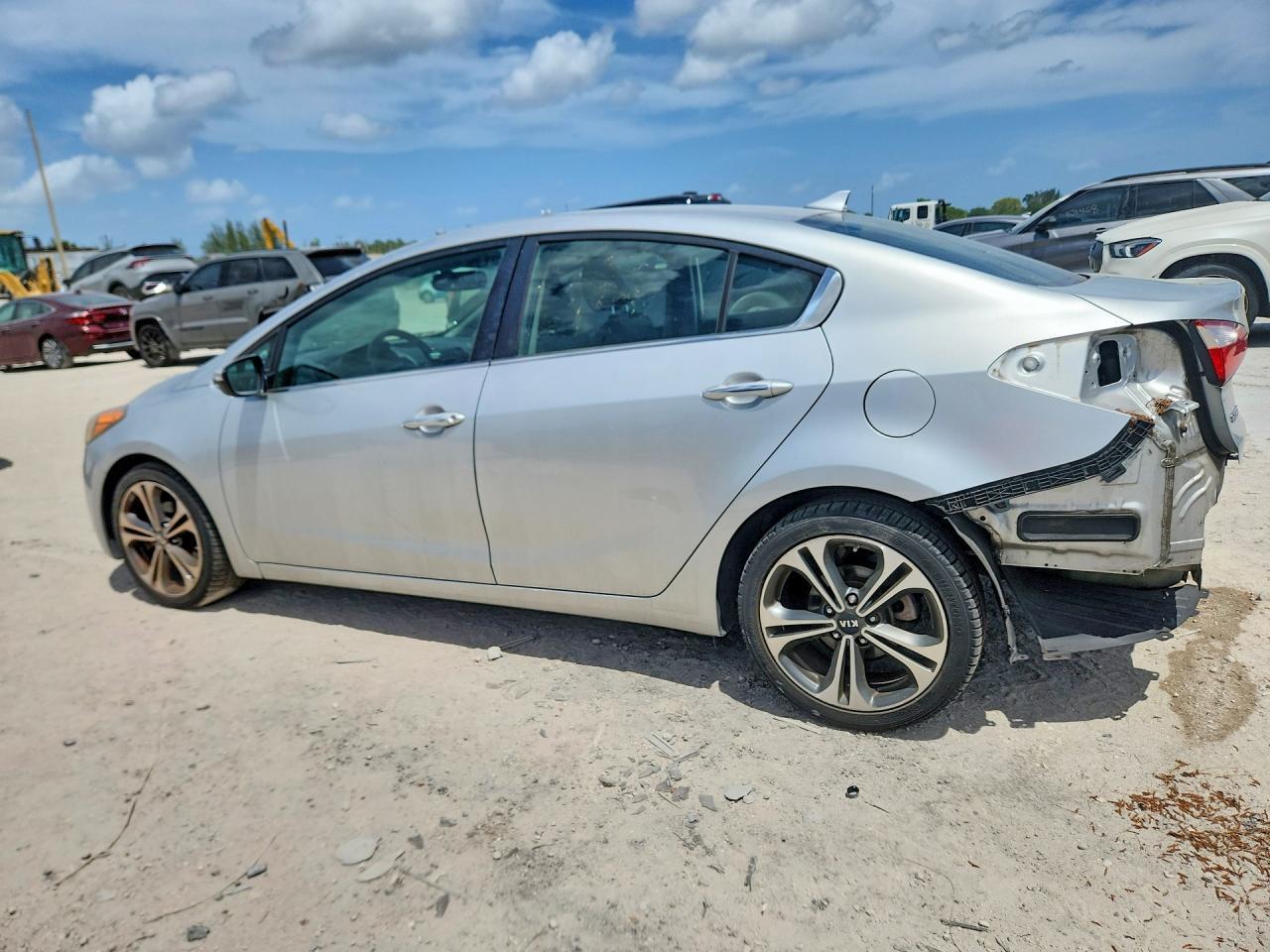 2015 KIA FORTE