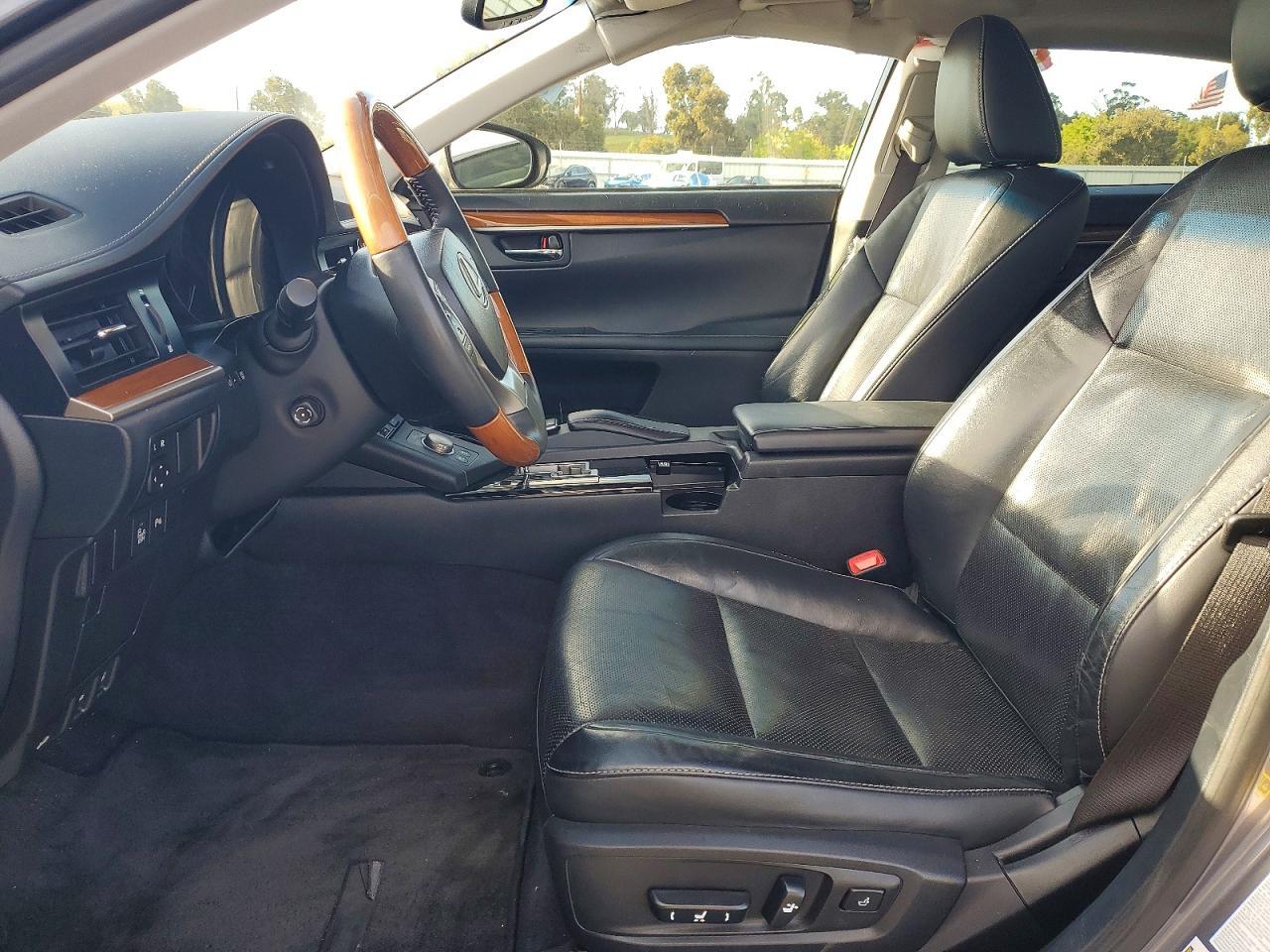 2014 LEXUS ES 300H