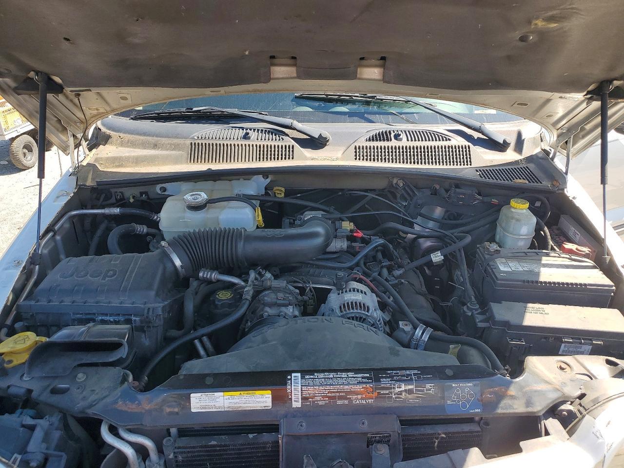 2004 JEEP Liberty