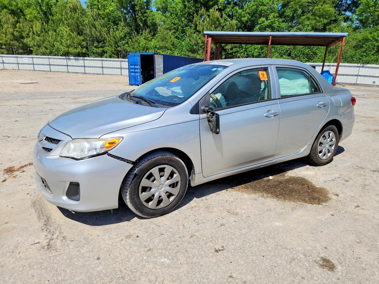 2013 TOYOTA COROLLA