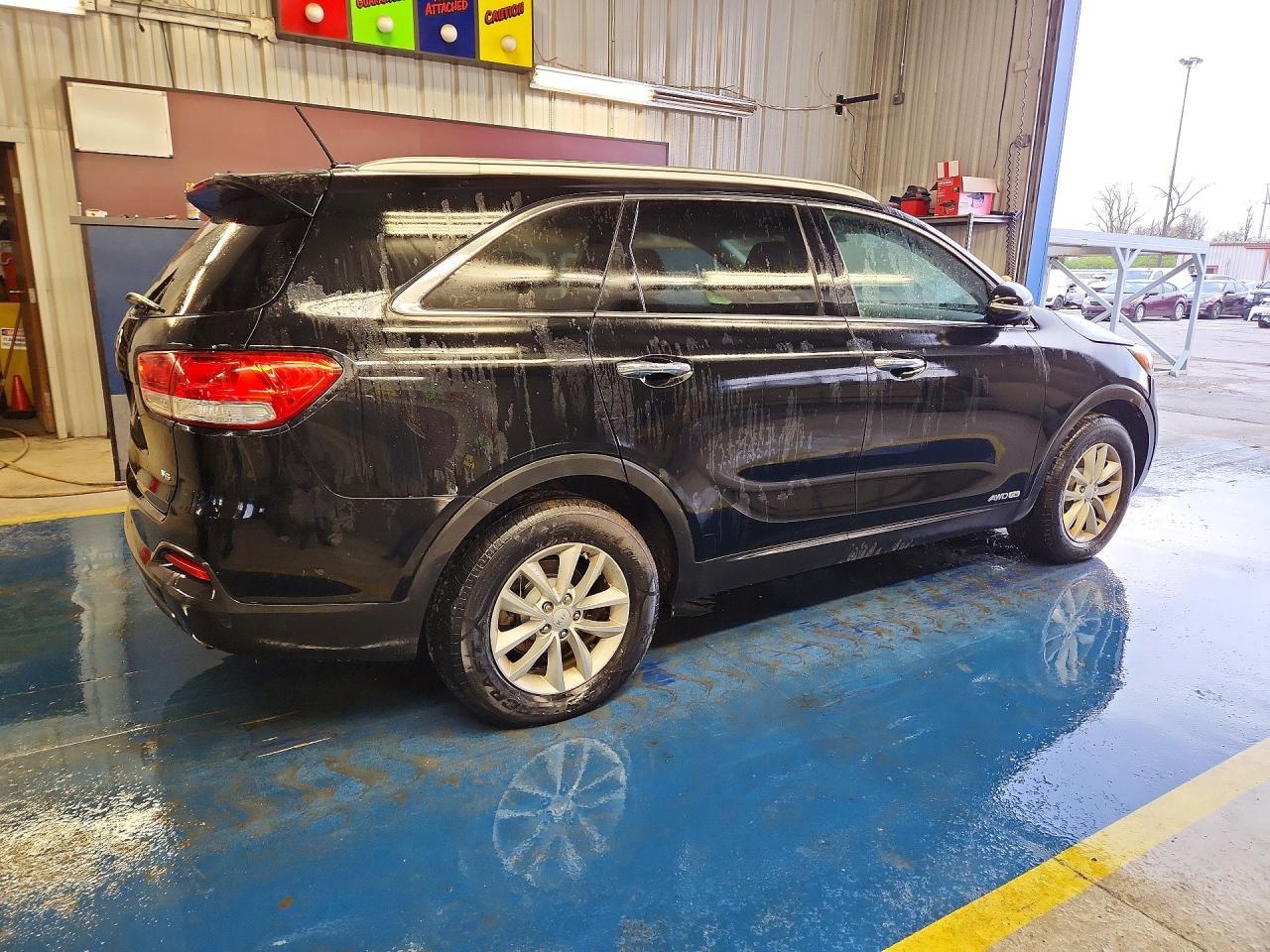 2017 KIA SORENTO