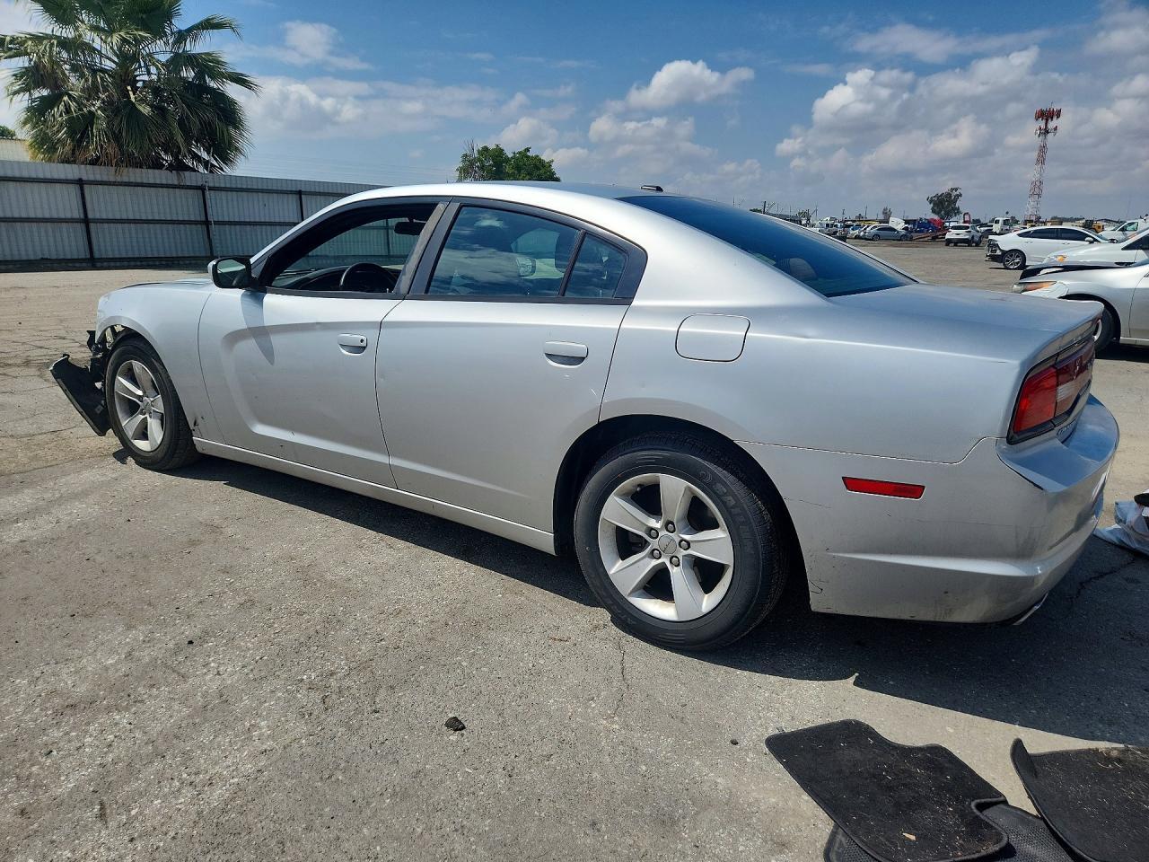 2012 DODGE CHARGER