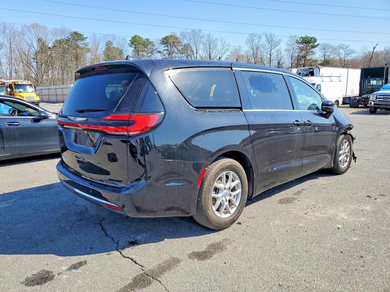 2025 CHRYSLER Pacifica