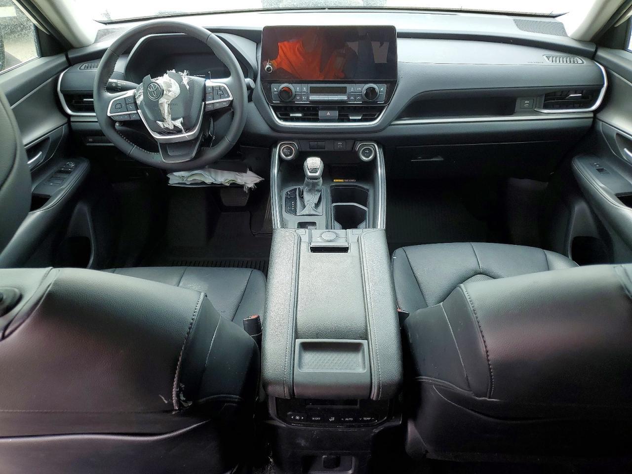 2024 TOYOTA HIGHLANDER