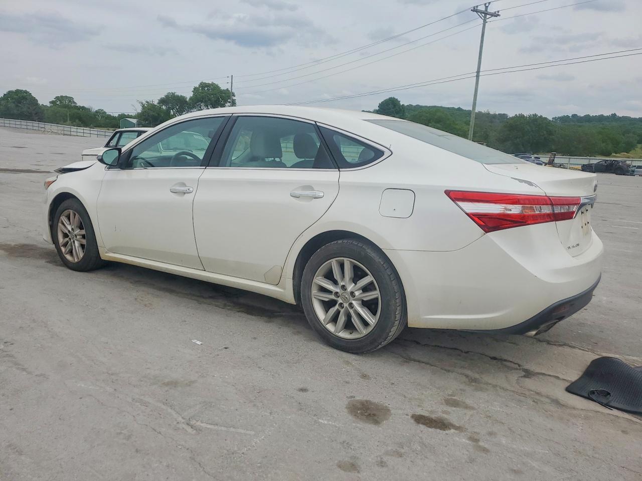 2014 TOYOTA Avalon