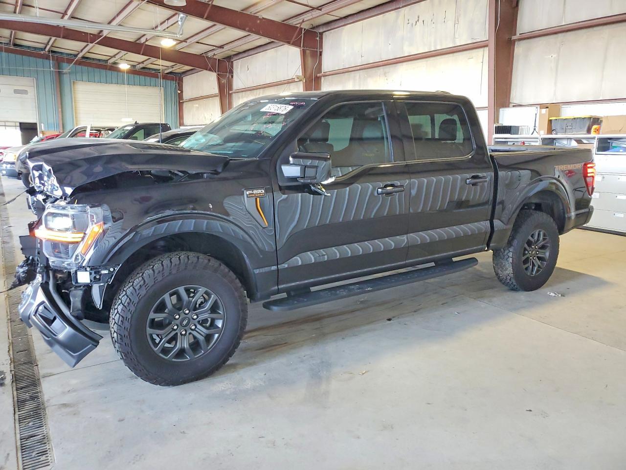 2025 FORD F-150 Lightning