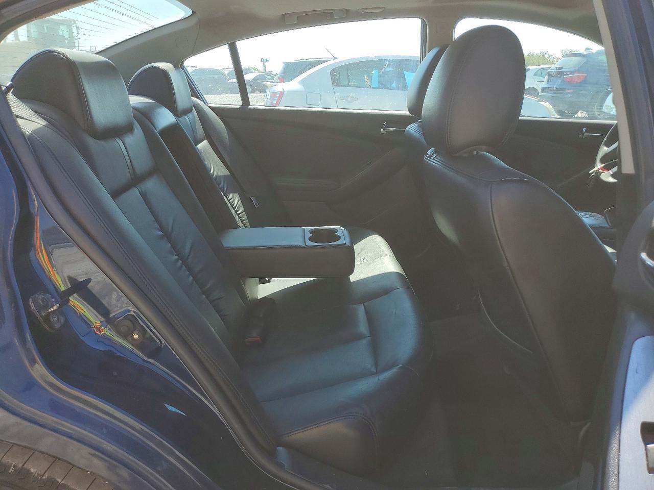 2010 NISSAN ALTIMA