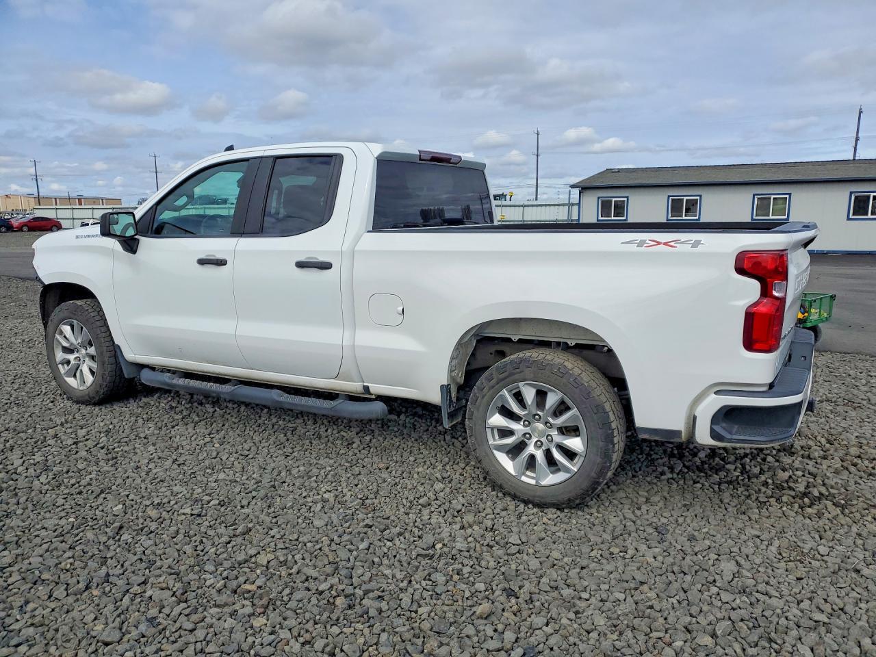 2020 CHEVROLET Silverado