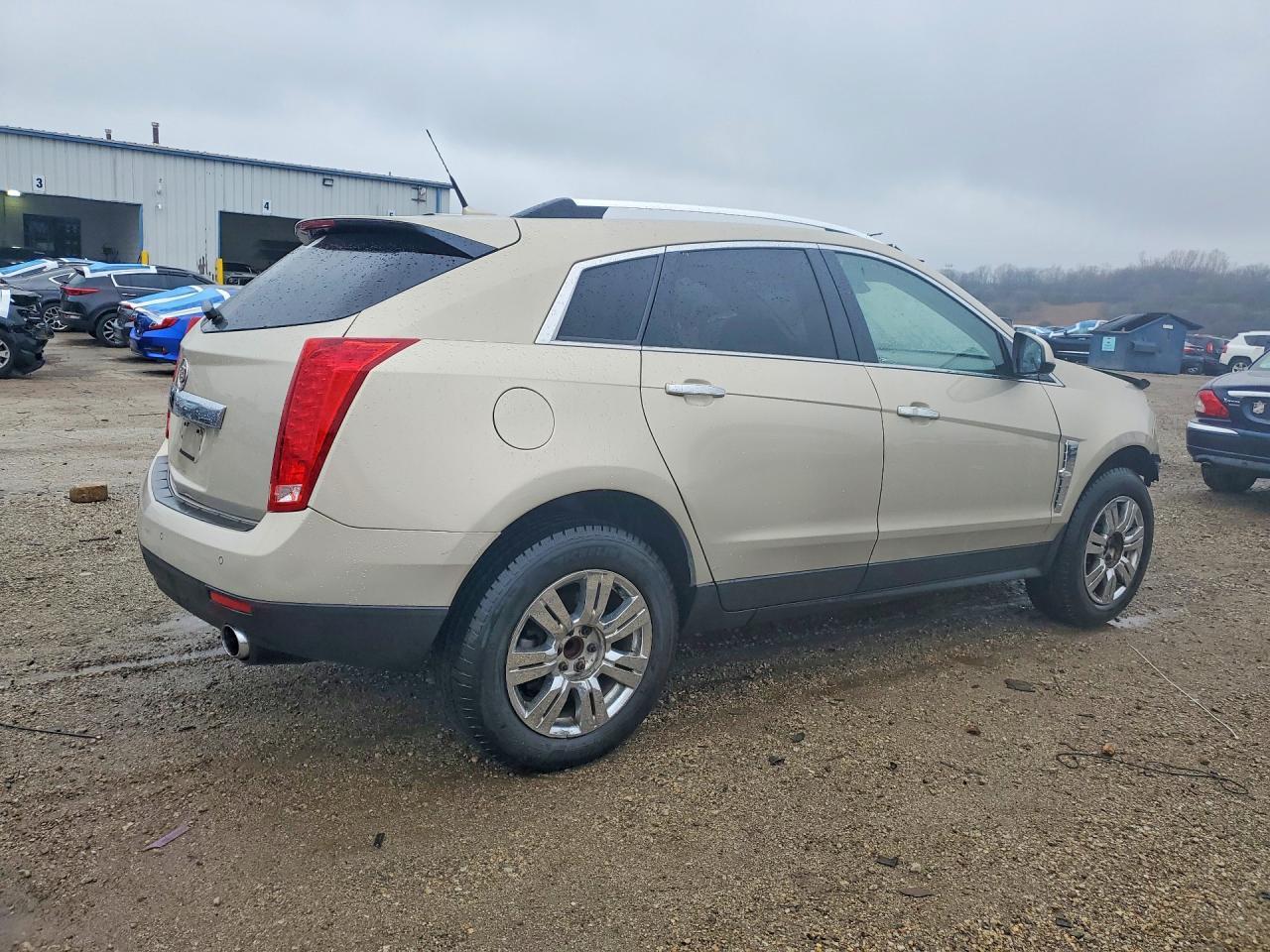 2011 CADILLAC SRX