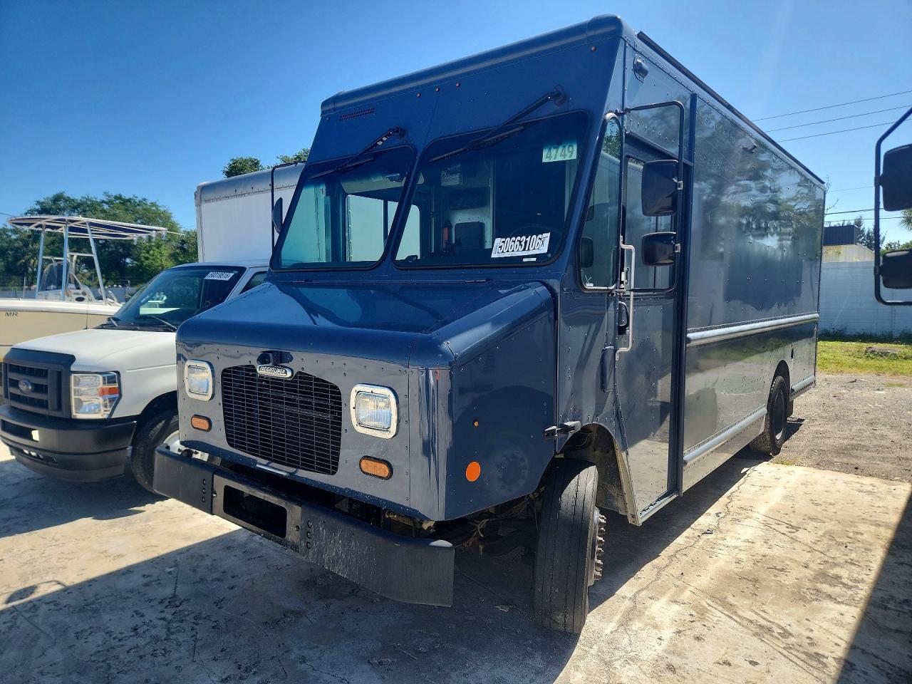 2021 FREIGHTLINER Mt45g