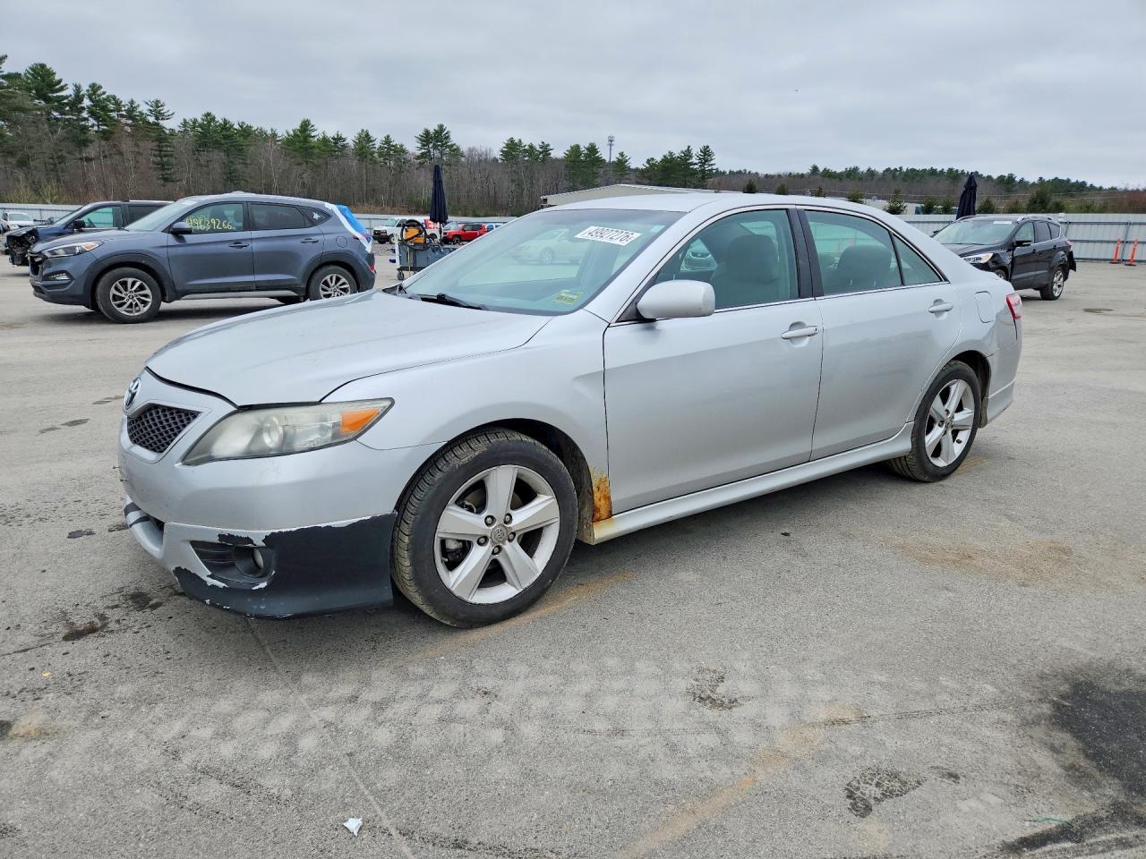 2011 TOYOTA CAMRY
