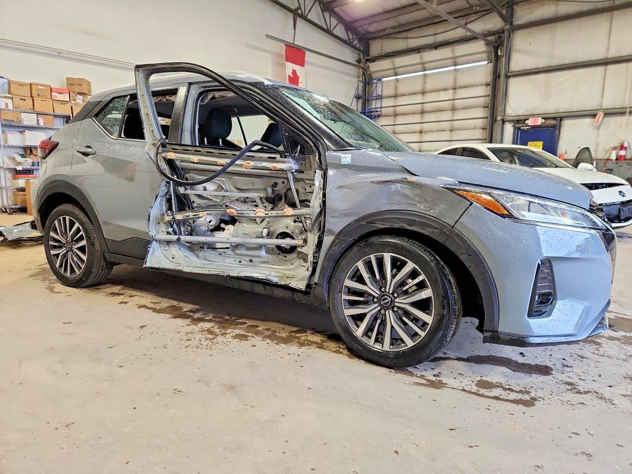 2024 NISSAN KICKS