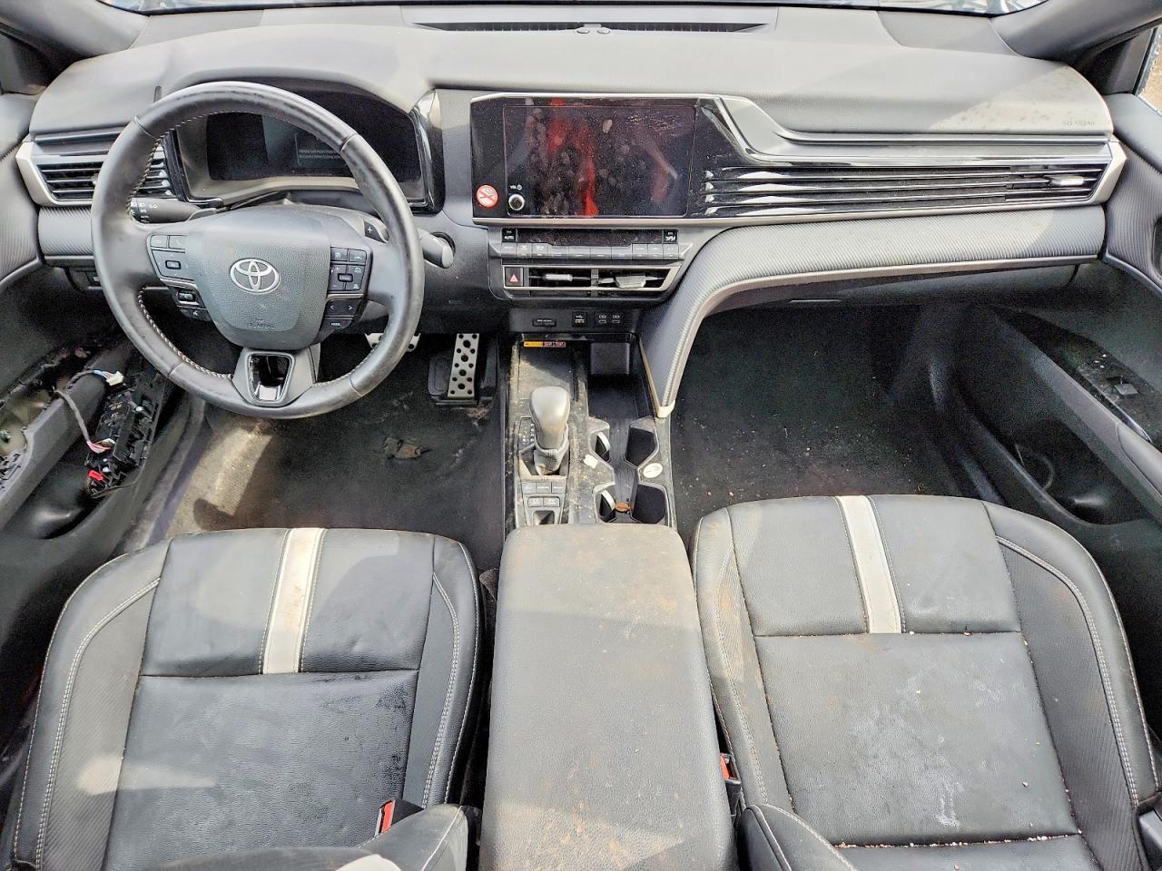 2025 TOYOTA CAMRY