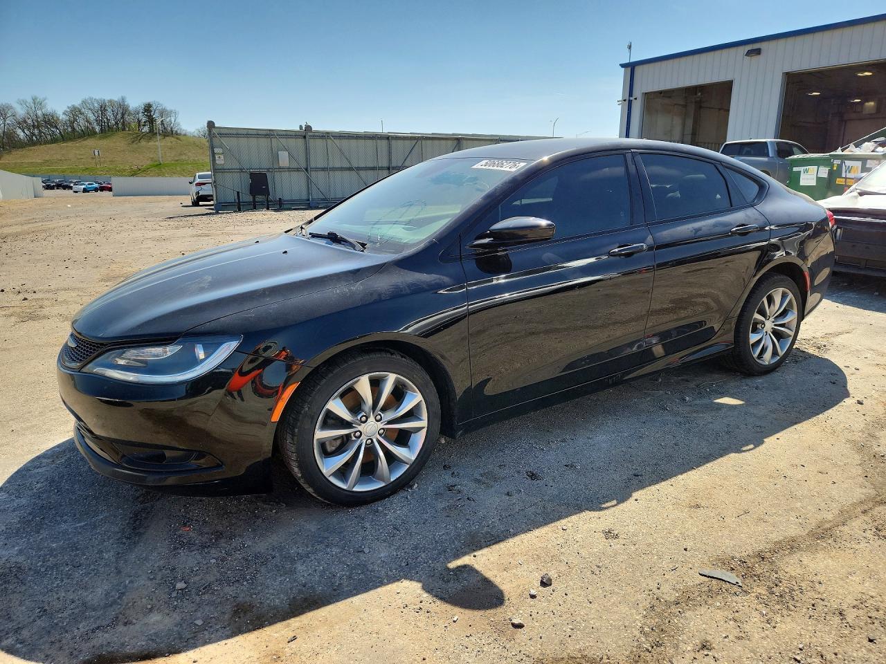 2016 CHRYSLER 200