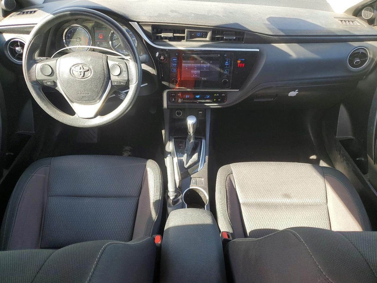 2018 TOYOTA COROLLA