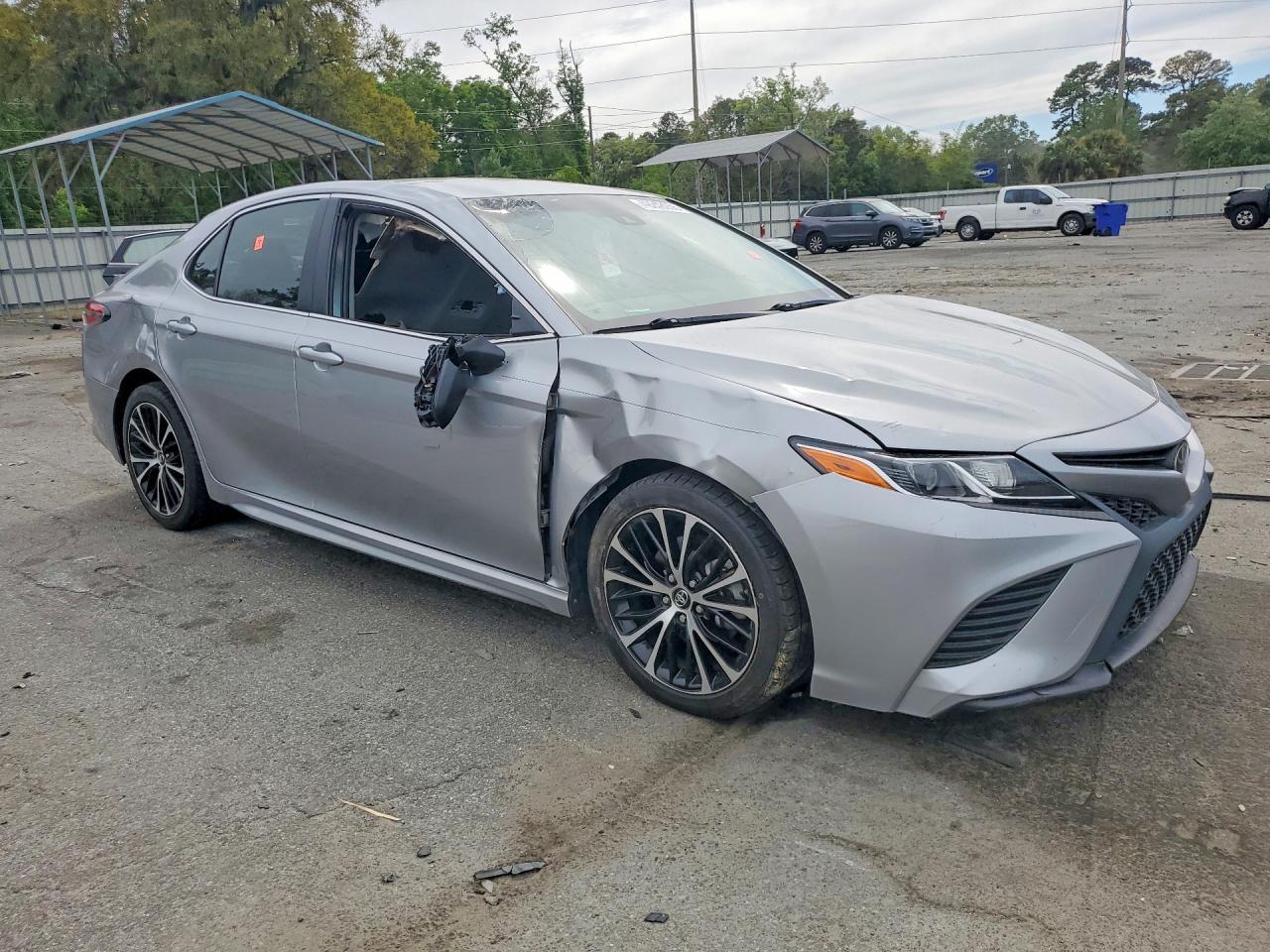 2019 TOYOTA CAMRY