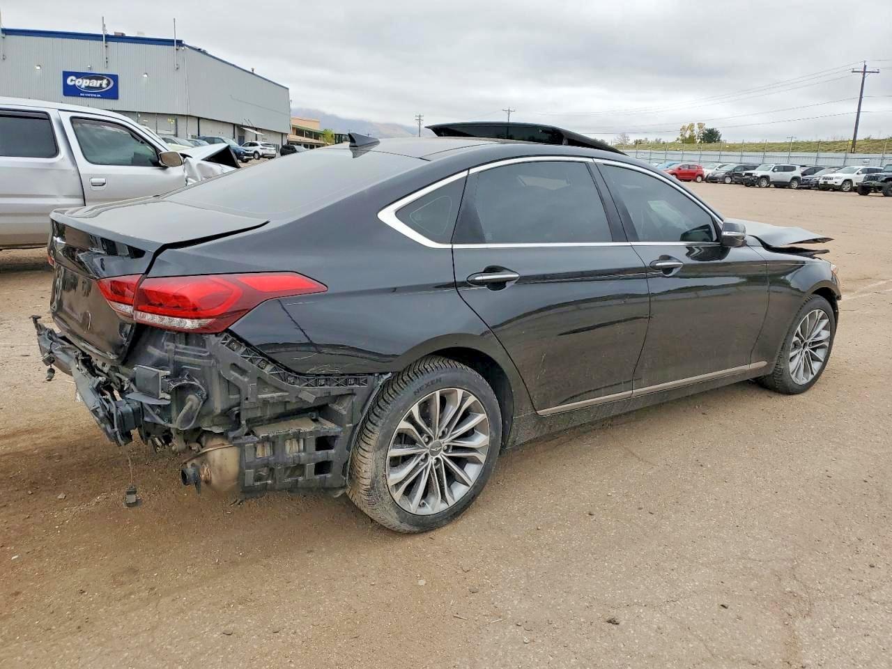 2015 HYUNDAI GENESIS