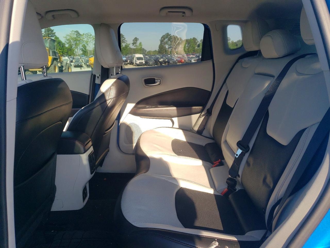 2021 JEEP Compass