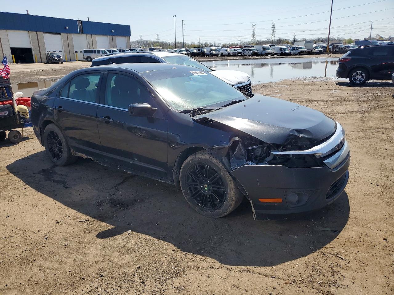 2011 FORD FUSION