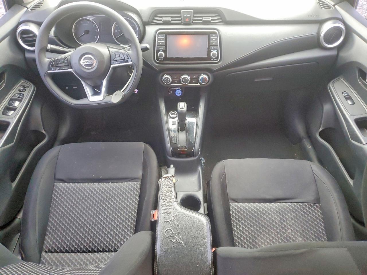 2021 NISSAN VERSA