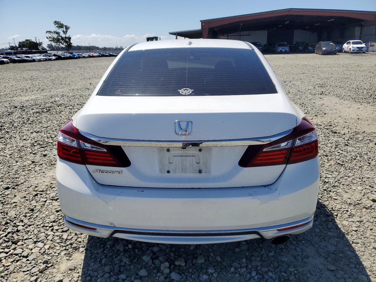 2016 HONDA ACCORD