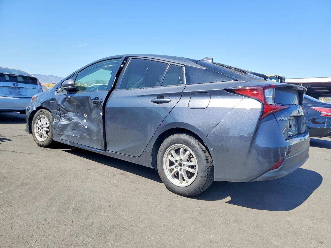 2022 TOYOTA PRIUS