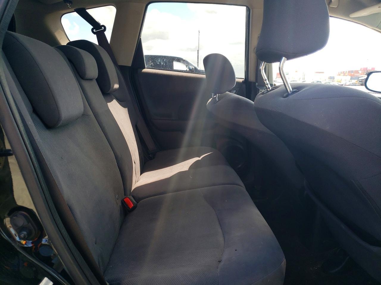 2012 HONDA FIT