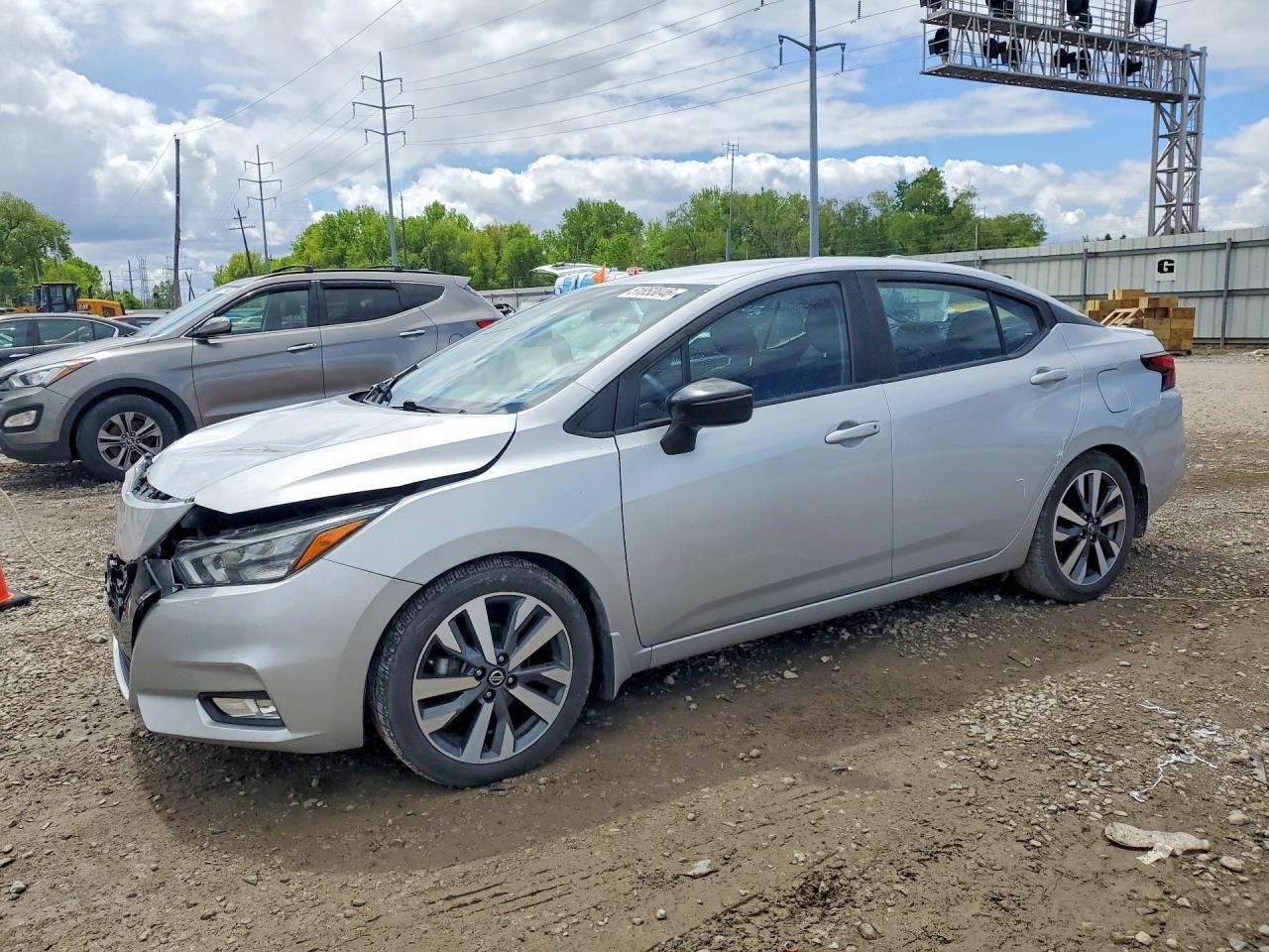 2020 NISSAN VERSA