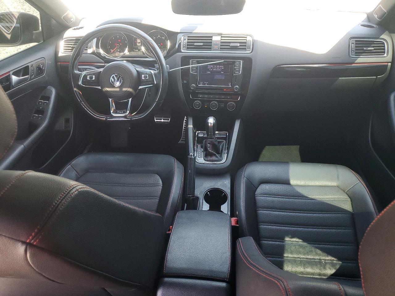 2017 VOLKSWAGEN JETTA