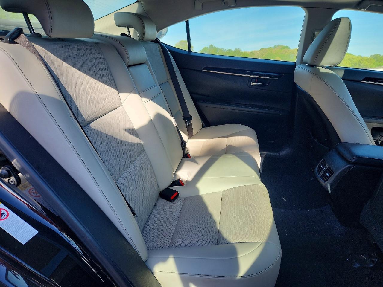 2015 LEXUS ES 350