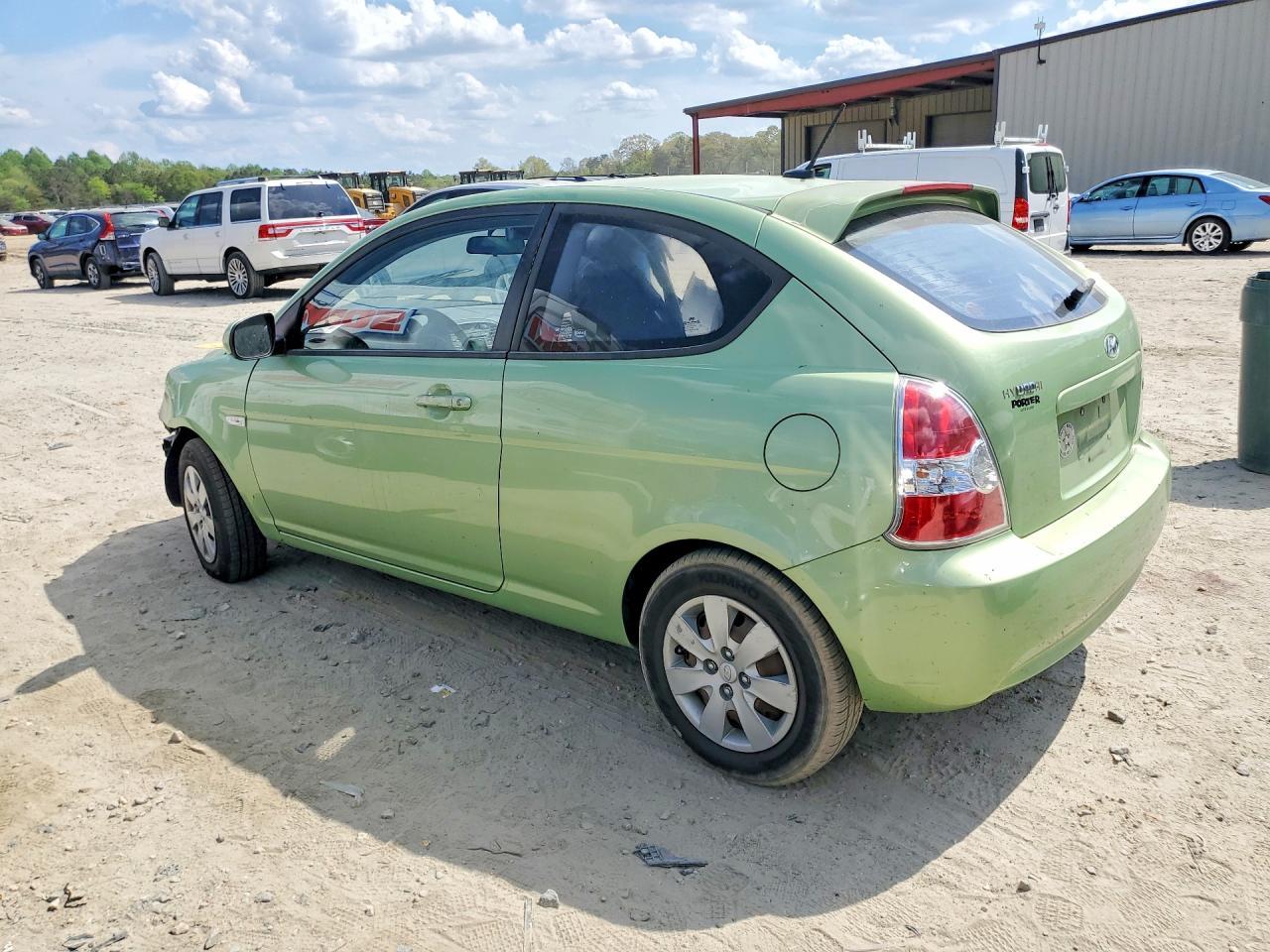 2011 HYUNDAI ACCENT
