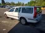 2004 VOLVO V70