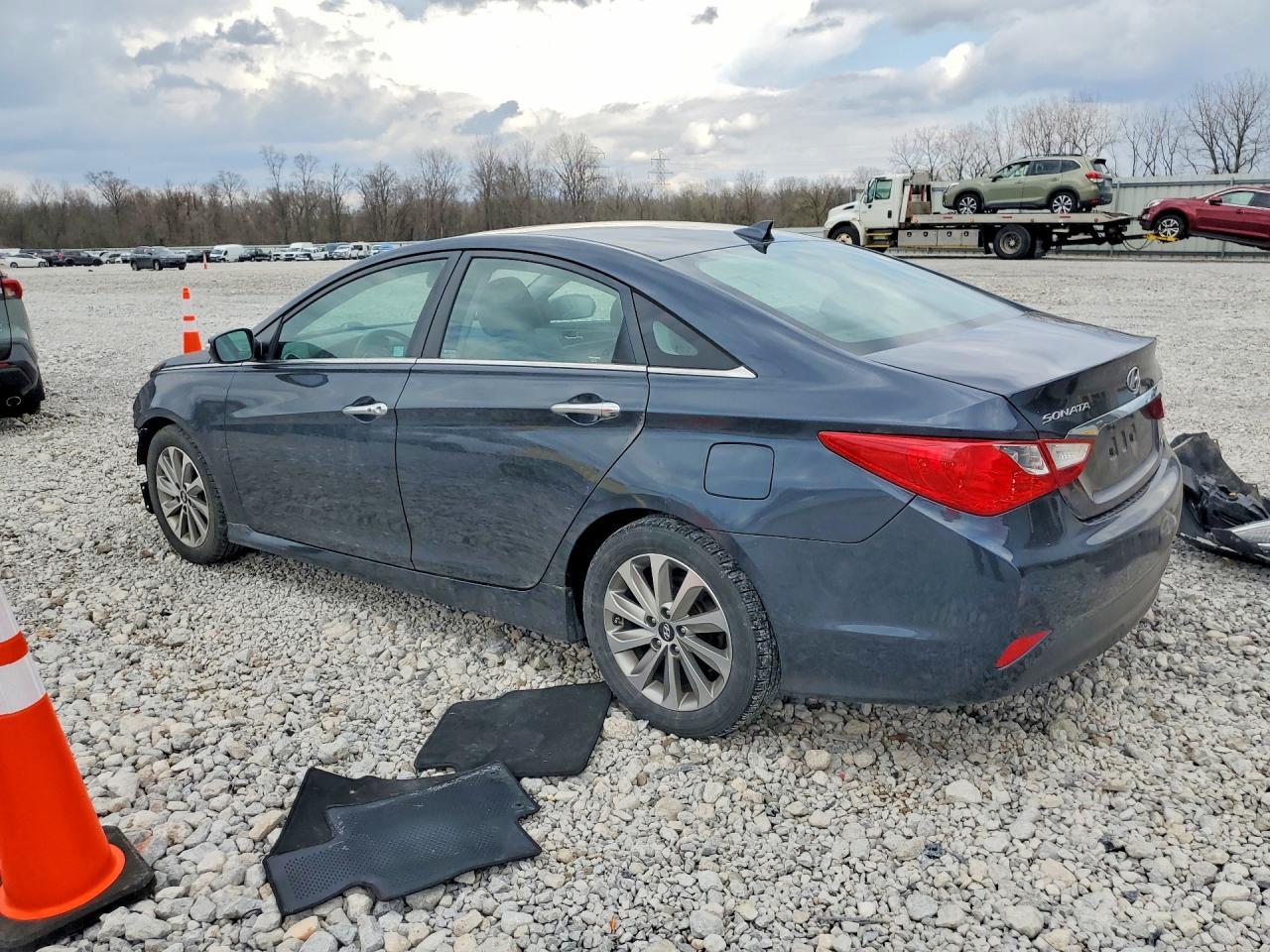 2014 HYUNDAI SONATA
